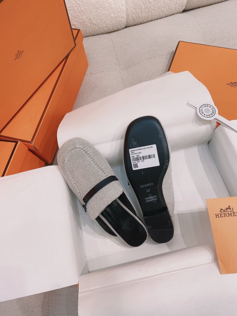 Hermes Slippers